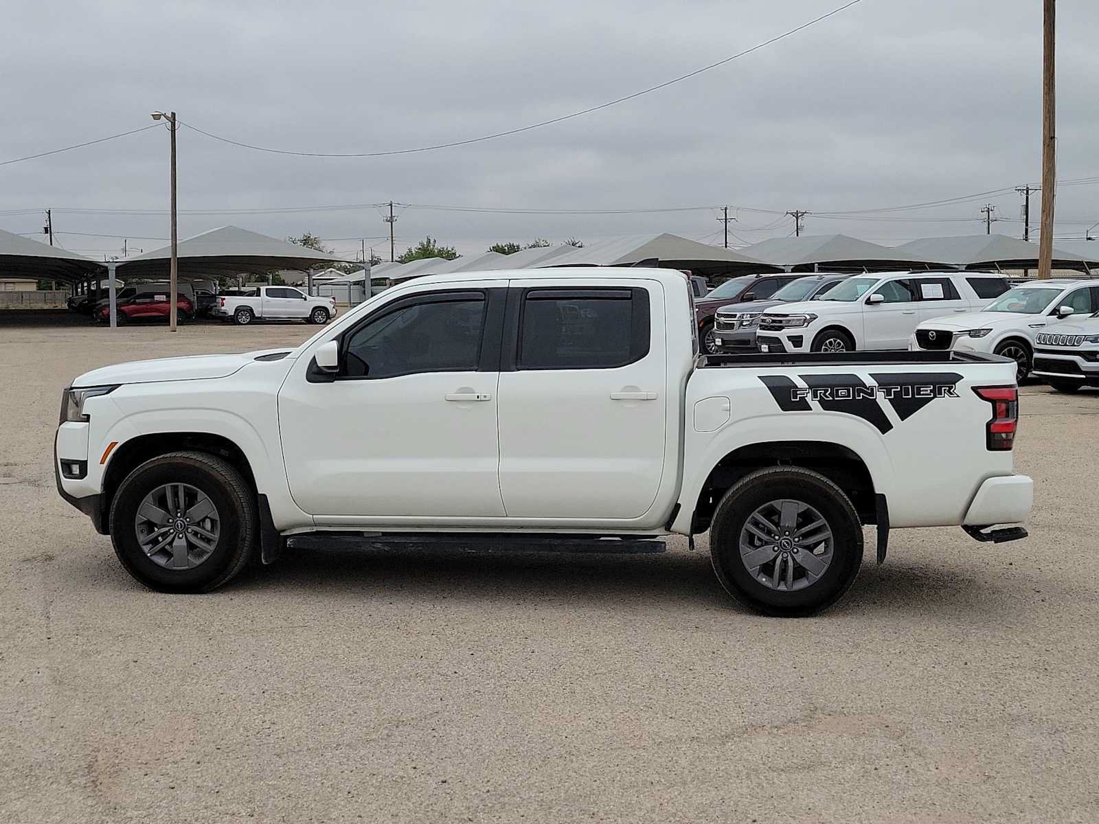 Used 2025 Nissan Frontier SV w/ SV Convenience Package AWD/4WD image 5
