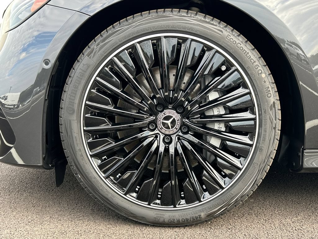 New 2026 Mercedes-Benz E 450 4MATIC Sedan image 34
