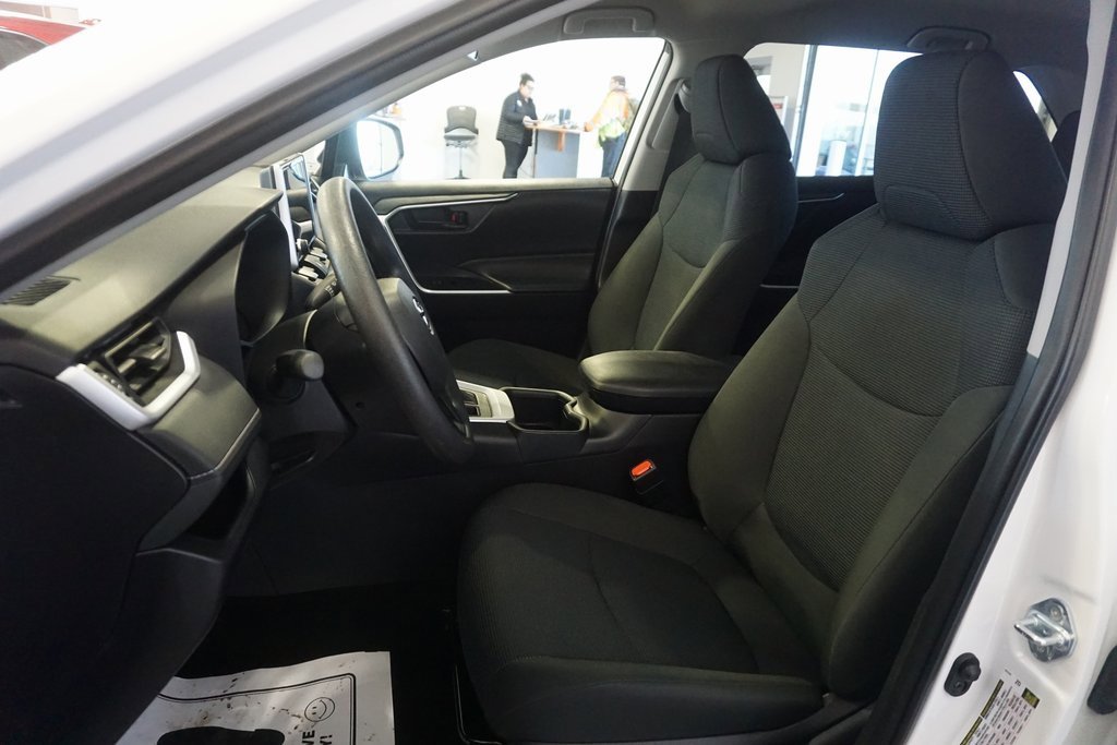 Certified 2025 Toyota RAV4 LE image 16