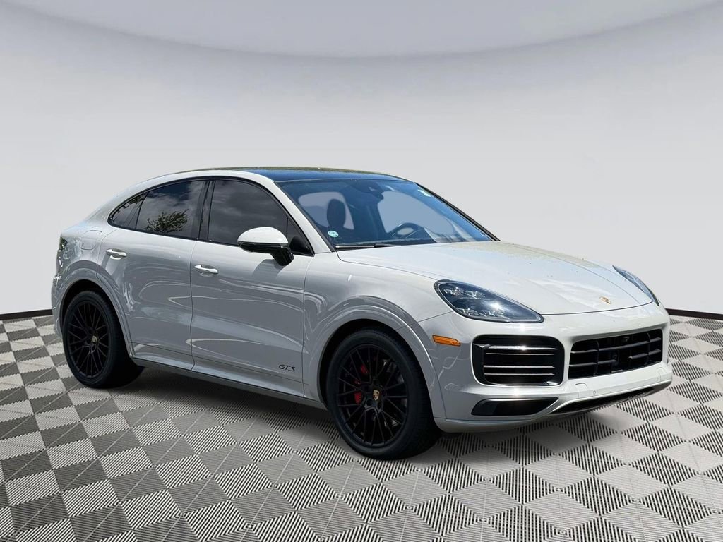 Used 2021 Porsche Cayenne GTS AWD/4WD image 1