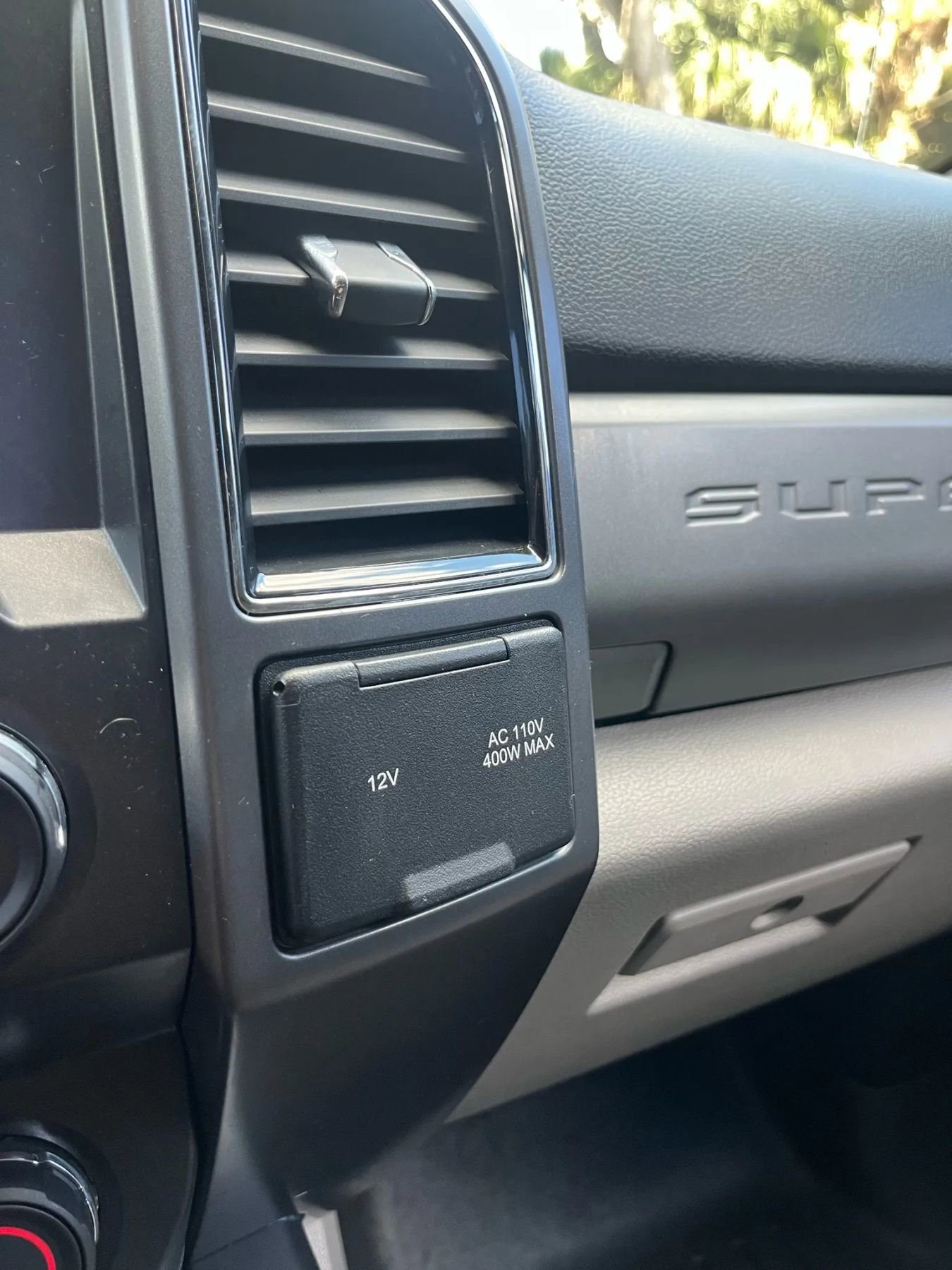 Used 2019 Ford F250 XLT w/ XLT Premium Package image 28