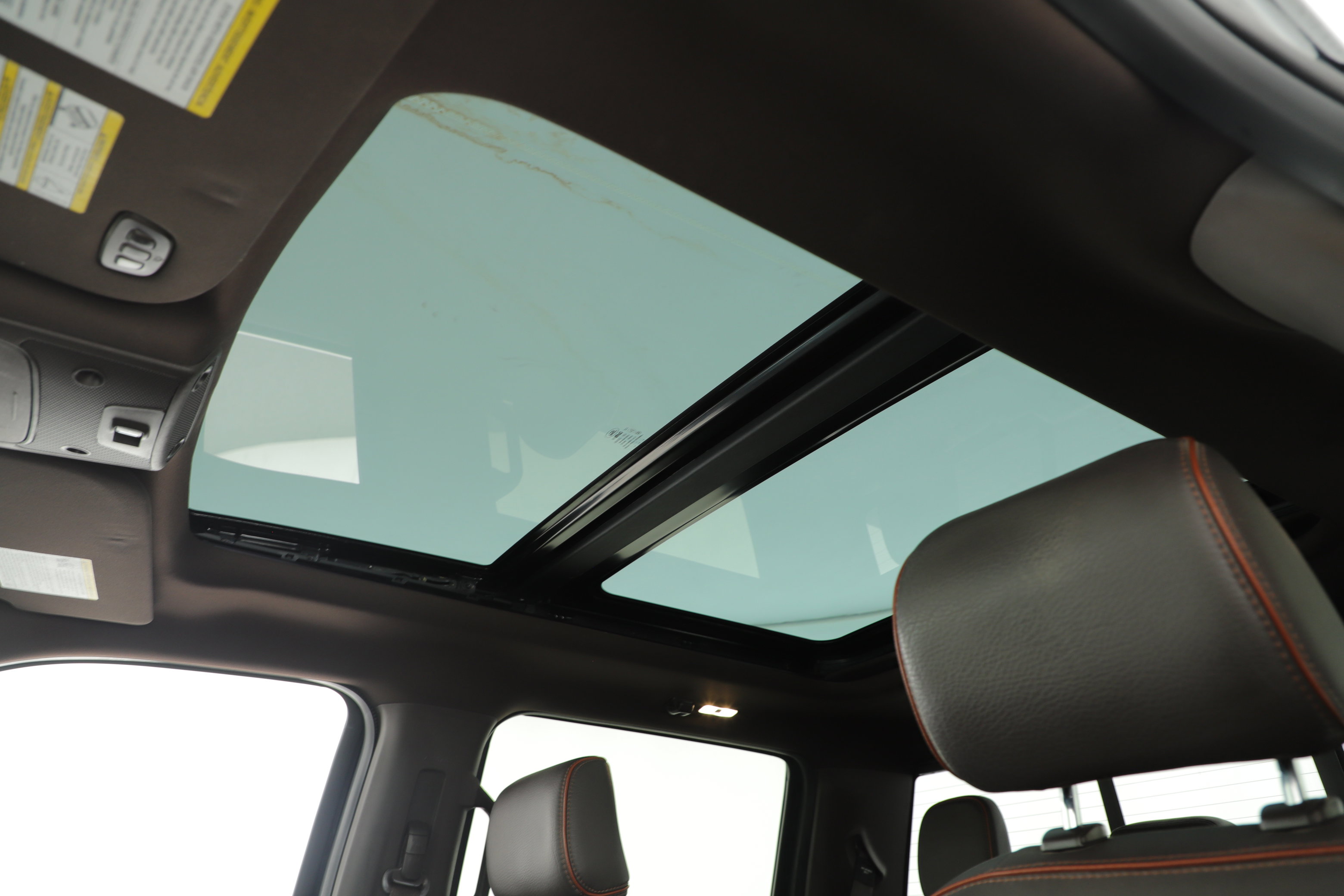 Used 2016 Ford F150 King Ranch w/ Equipment Group 601A Luxury AWD/4WD image 5