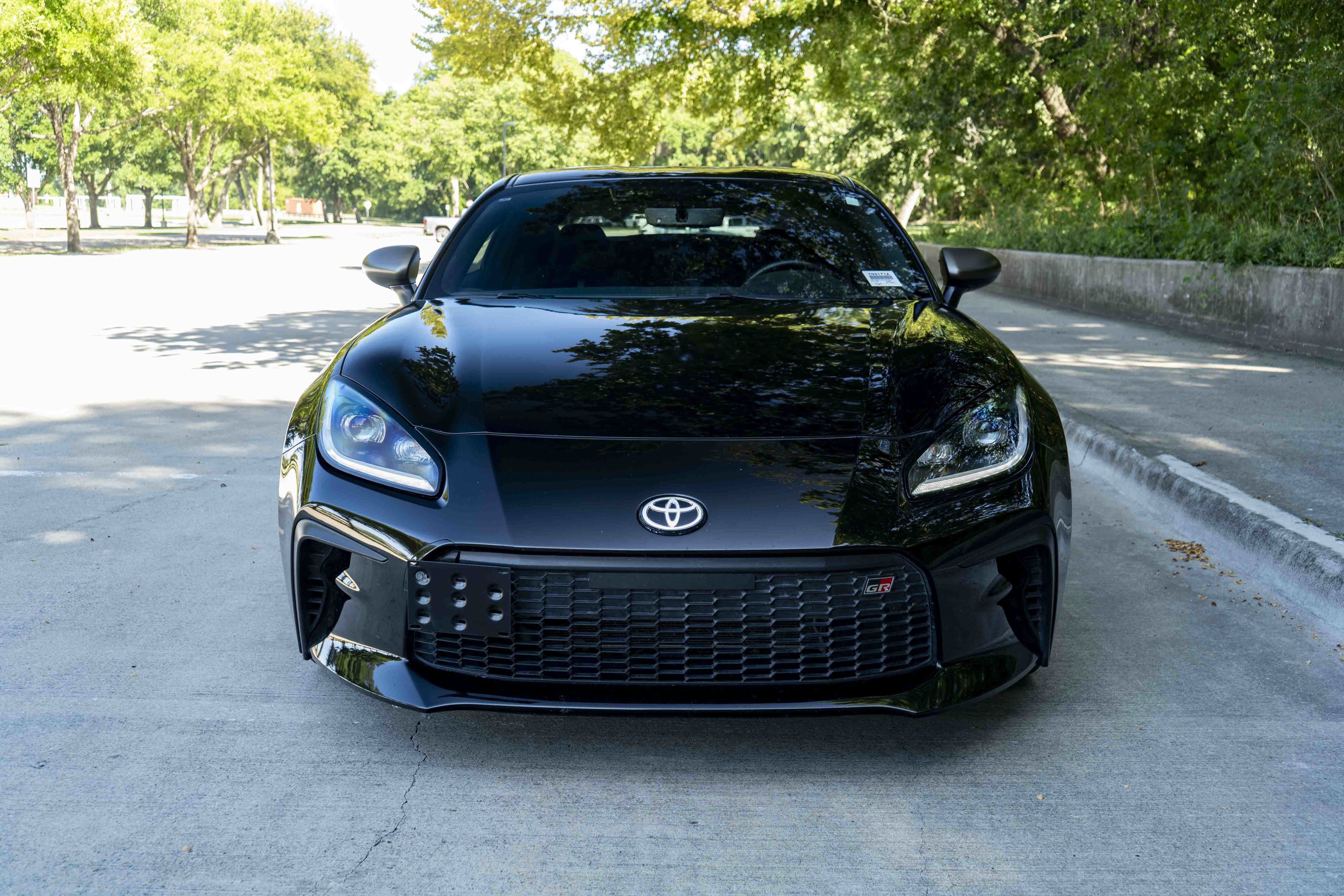 Used 2023 Toyota GR86 Premium RWD image 3