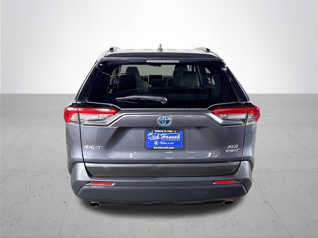 Used 2024 Toyota RAV4 XLE Premium image 7