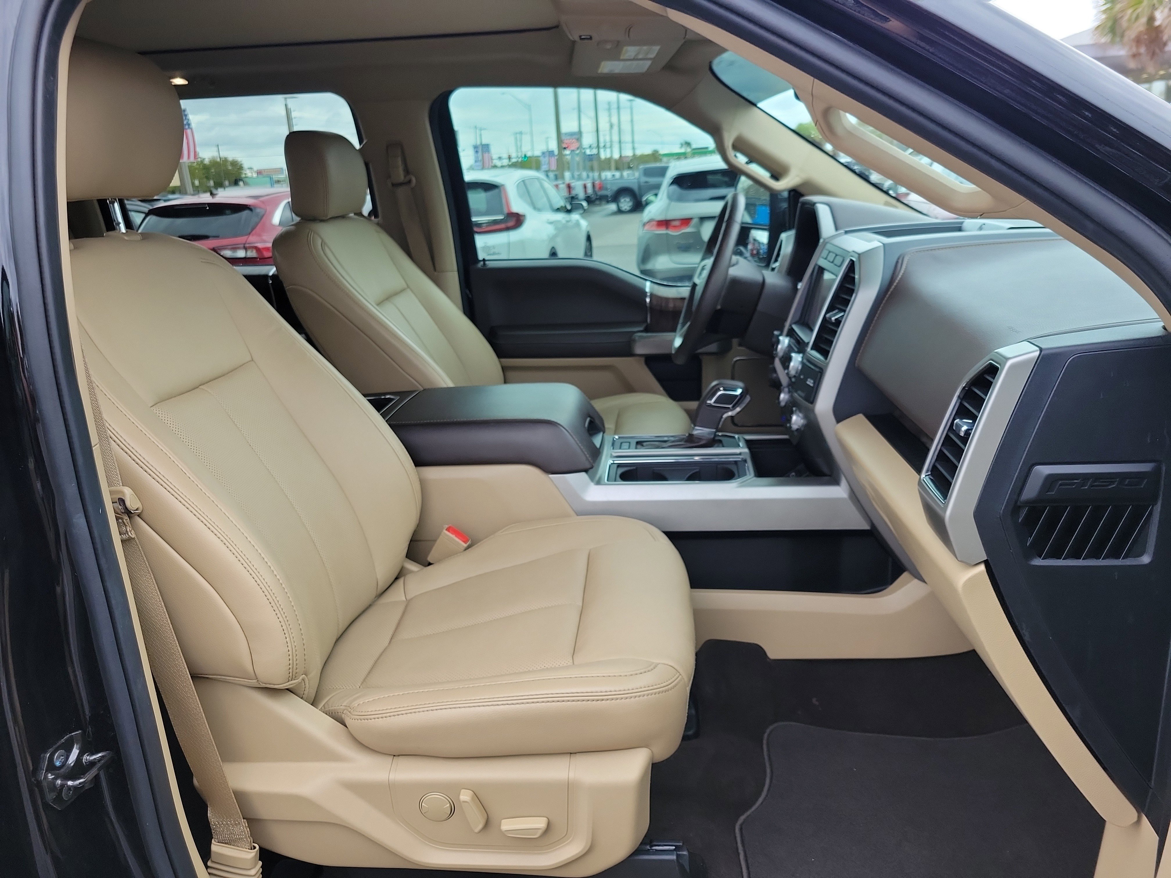 Used 2019 Ford F150 Lariat w/ Equipment Group 502A Luxury image 30