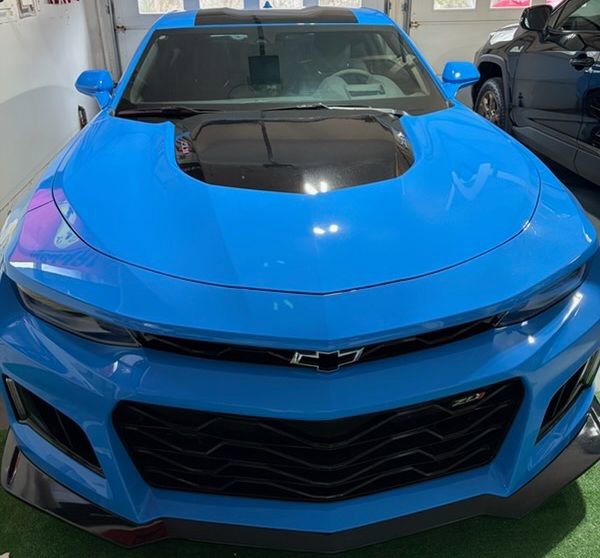 Used 2023 Chevrolet Camaro ZL1 RWD image 2