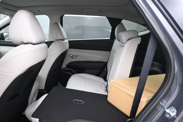 New 2026 Hyundai Tucson Limited AWD/4WD image 15