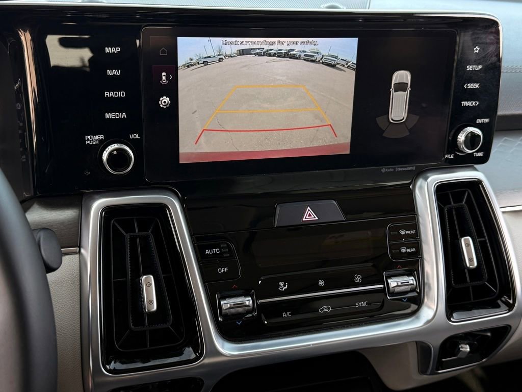 Used 2022 Kia Sorento SX image 18