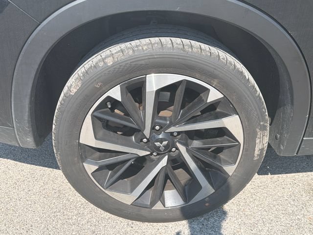 Used 2022 Mitsubishi Outlander ES AWD/4WD image 9
