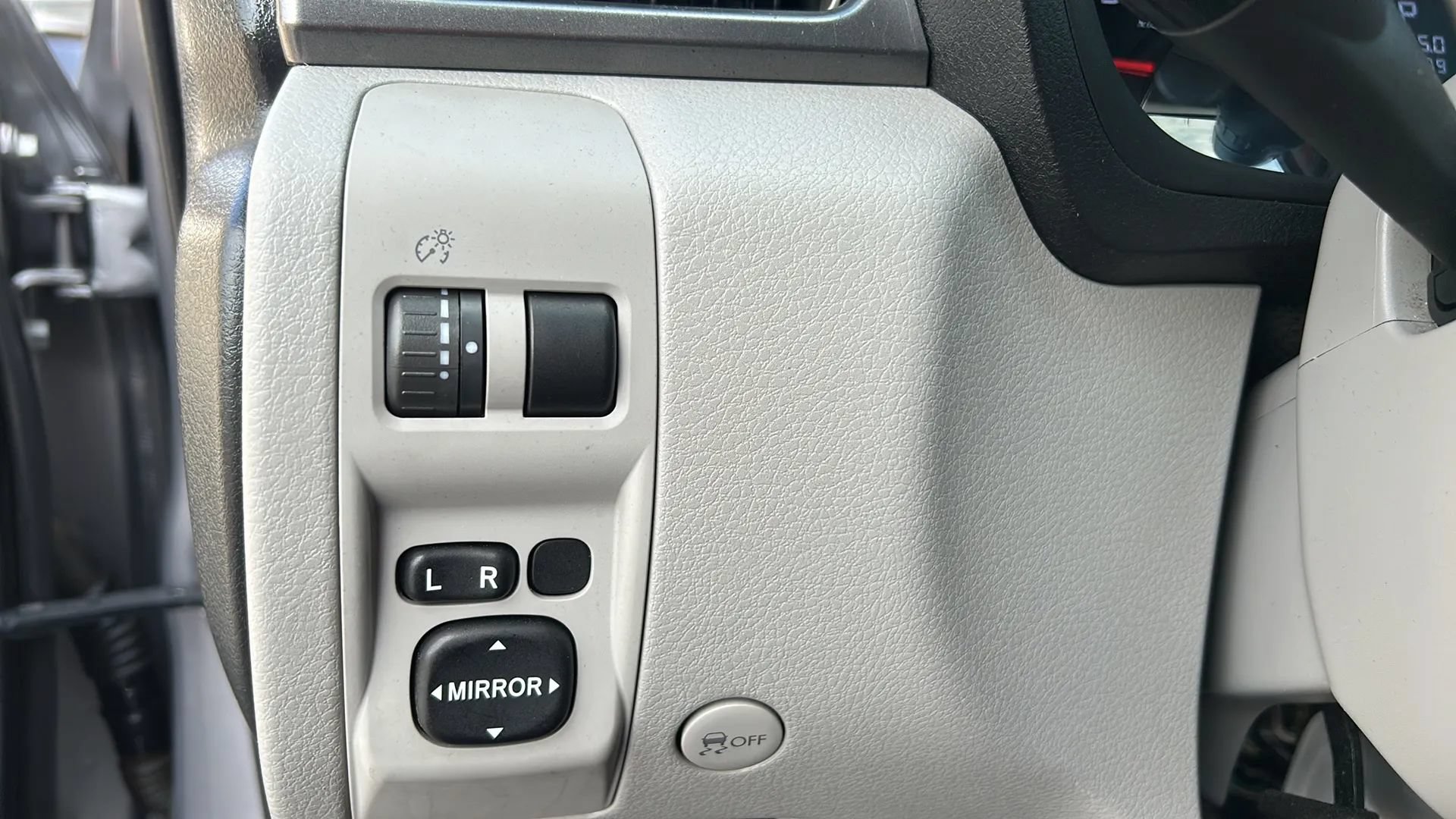 Used 2011 Subaru Forester 2.5XT Touring w/ Popular Equipment Group 1A AWD/4WD image 27