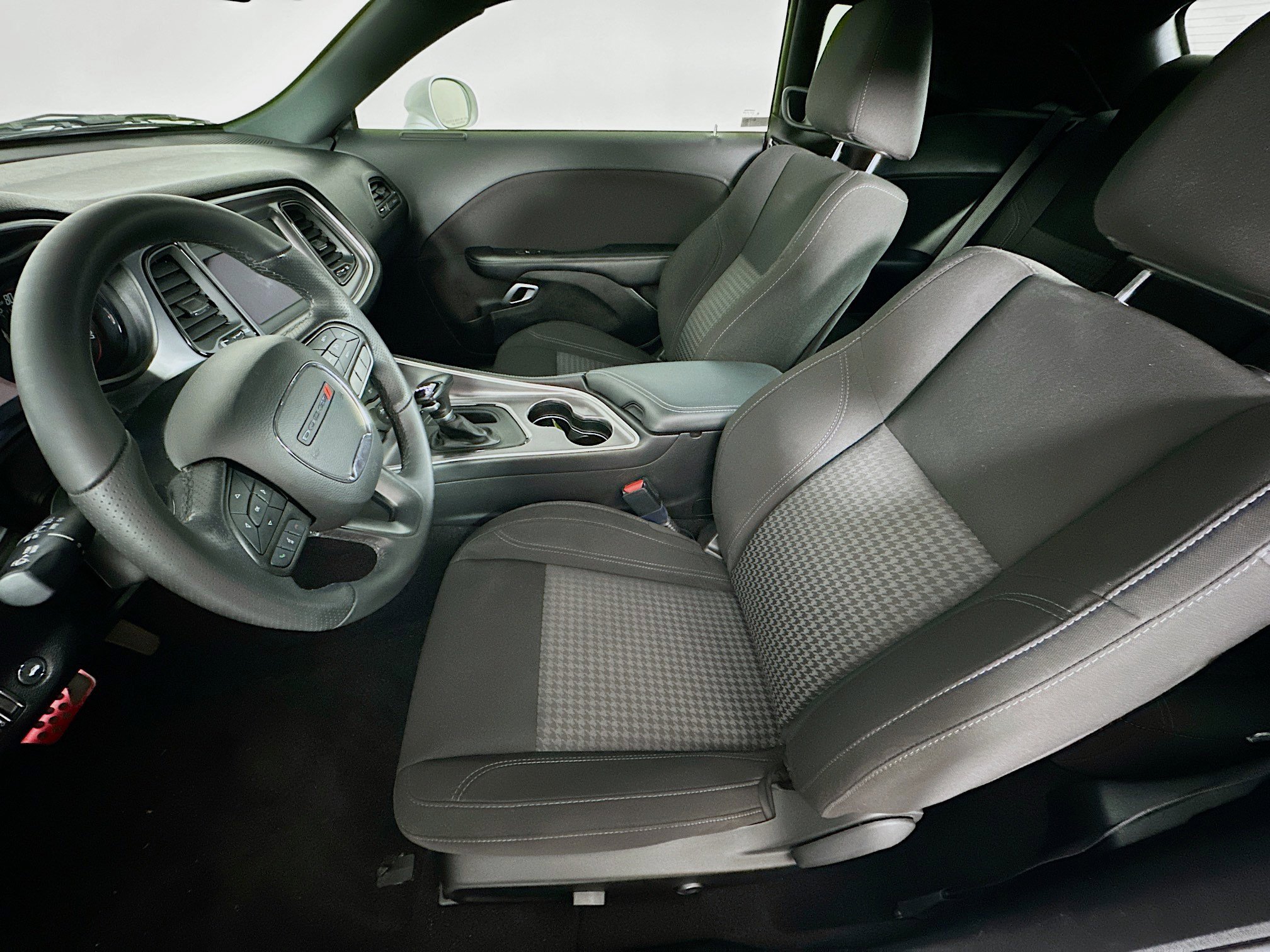 Used 2021 Dodge Challenger SXT w/ Blacktop Package image 13