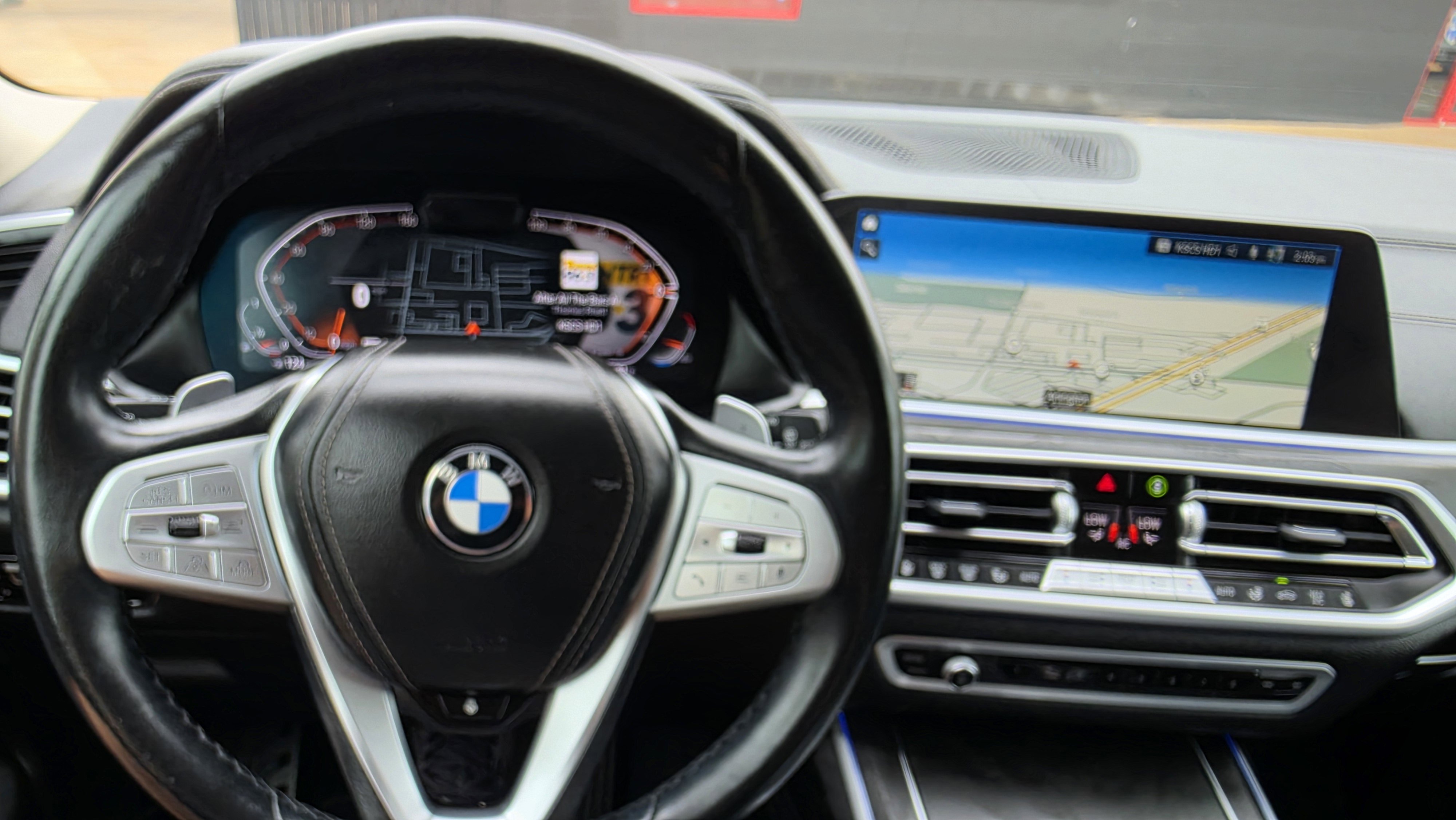 Used 2022 BMW X7 xDrive40i w/ Premium Package image 50