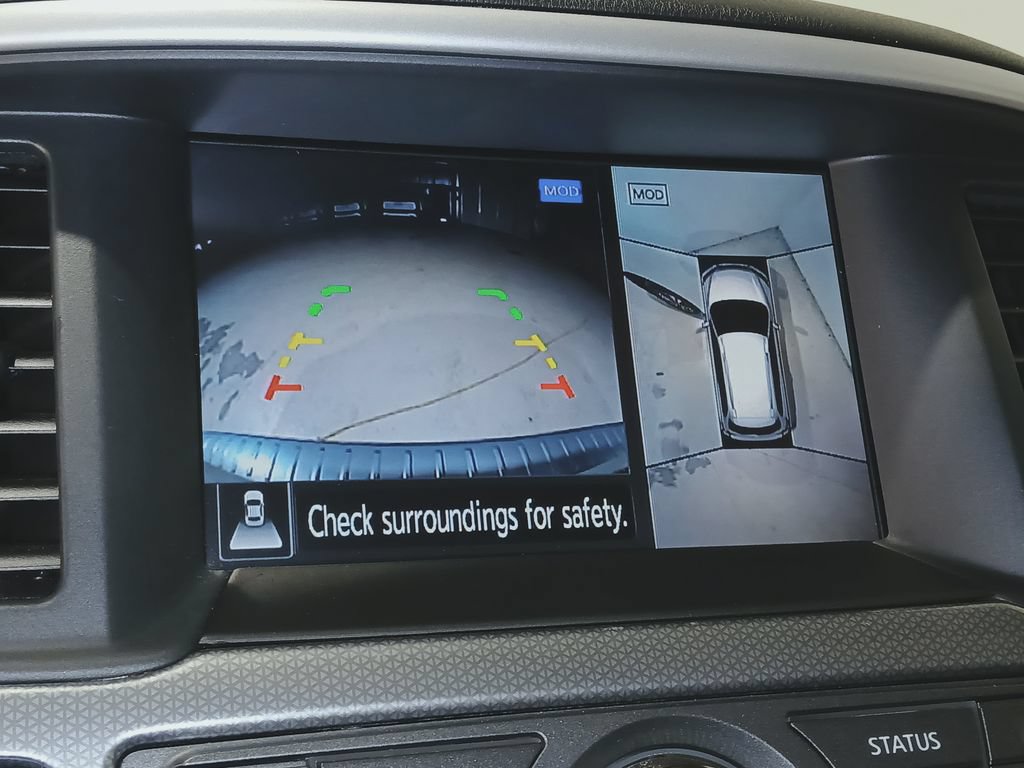 Used 2019 Nissan Pathfinder SL AWD/4WD image 32