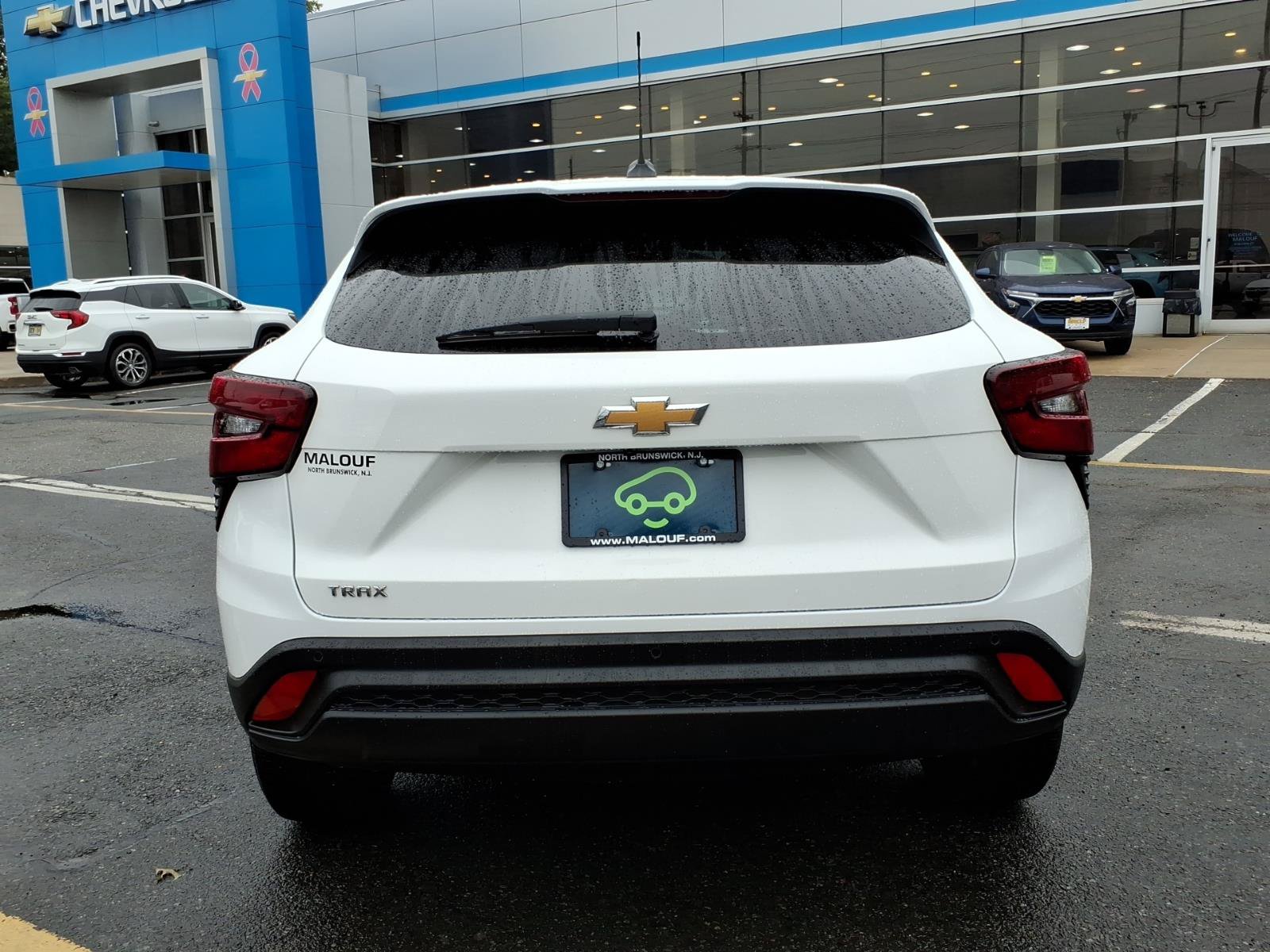 Certified 2024 Chevrolet Trax LS w/ LS Convenience Package FWD image 5