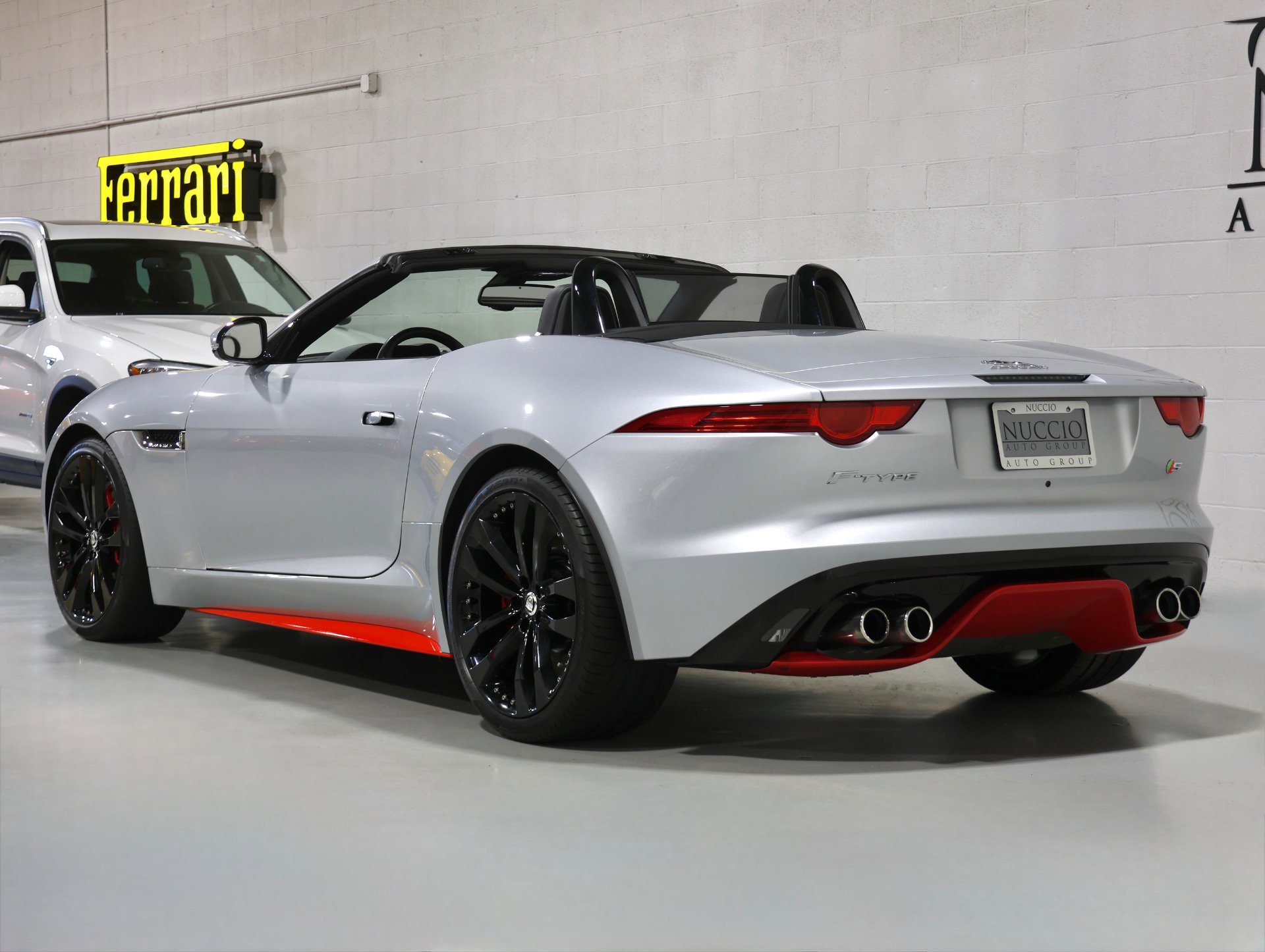 Used 2014 Jaguar F-TYPE S image 23