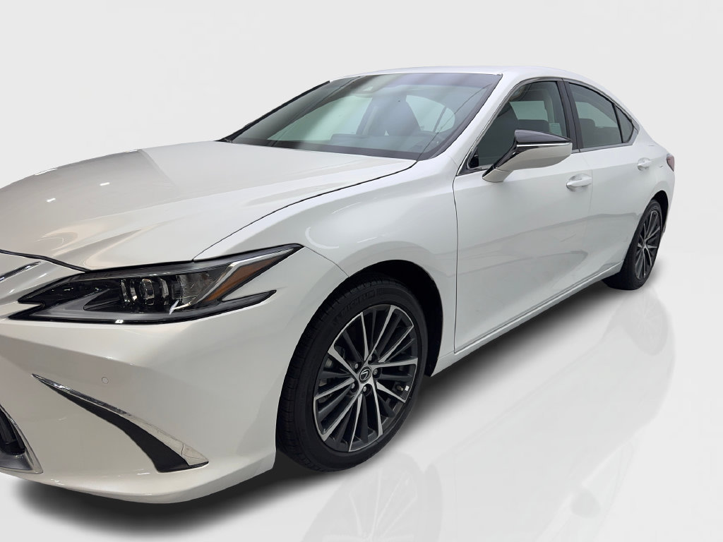 Used 2025 Lexus ES 300h w/ Premium Package FWD image 12