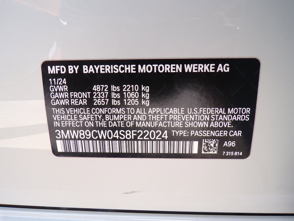 Certified 2025 BMW 330i xDrive Sedan w/ Convenience Package image 24