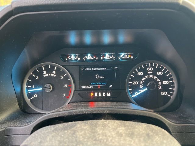 Used 2020 Ford F150 XLT w/ Equipment Group 302A Luxury AWD/4WD image 19