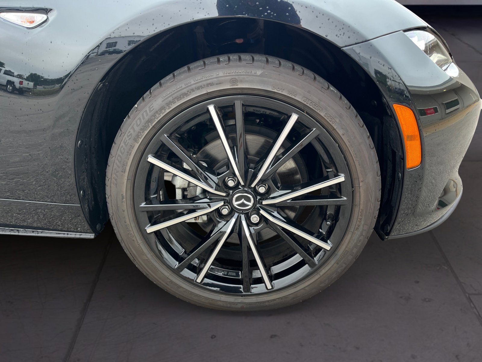 Used 2024 MAZDA MX-5 Miata Grand Touring w/ Weather Package image 13