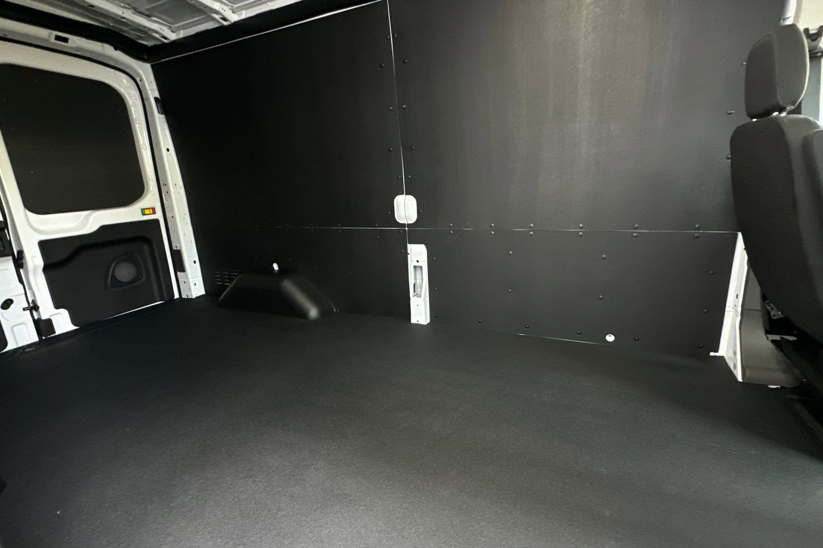 New 2026 Ford Transit 250 148 Medium Roof w/ Load Area Protection Package image 11