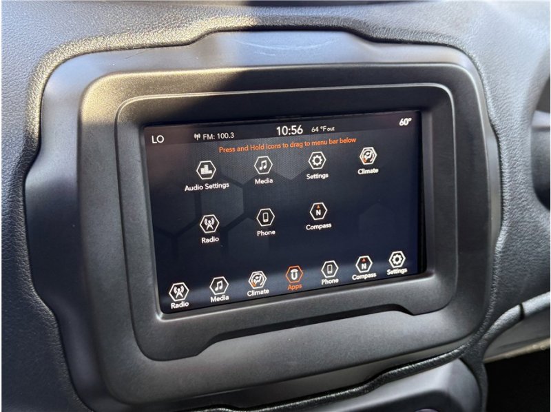 Used 2020 Jeep Renegade Altitude image 41