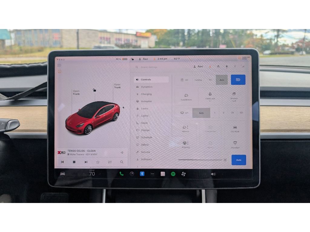 Used 2018 Tesla Model 3 Long Range image 27