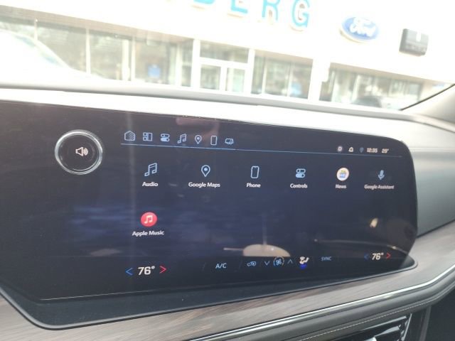 Used 2025 Chevrolet Suburban LS w/ Max Trailering Package image 7