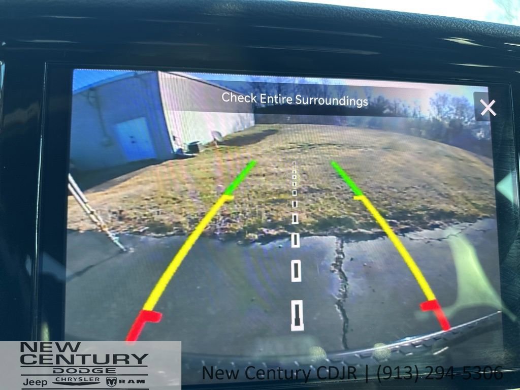 Used 2025 Dodge Durango GT image 39