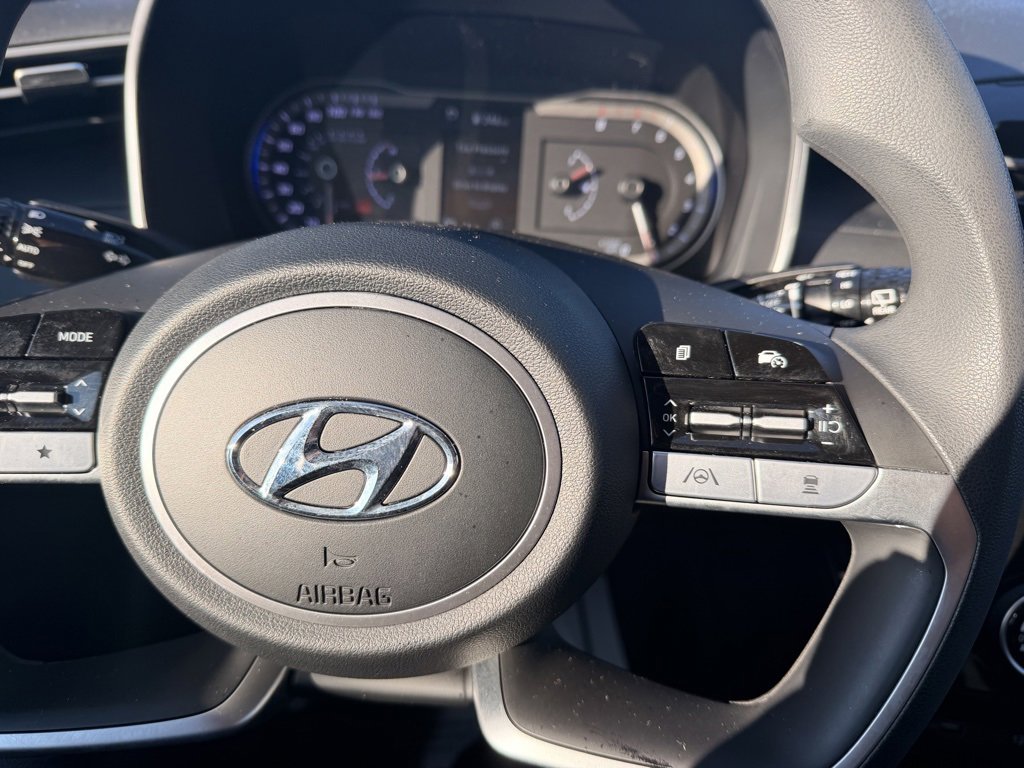 Used 2023 Hyundai Tucson SEL image 12