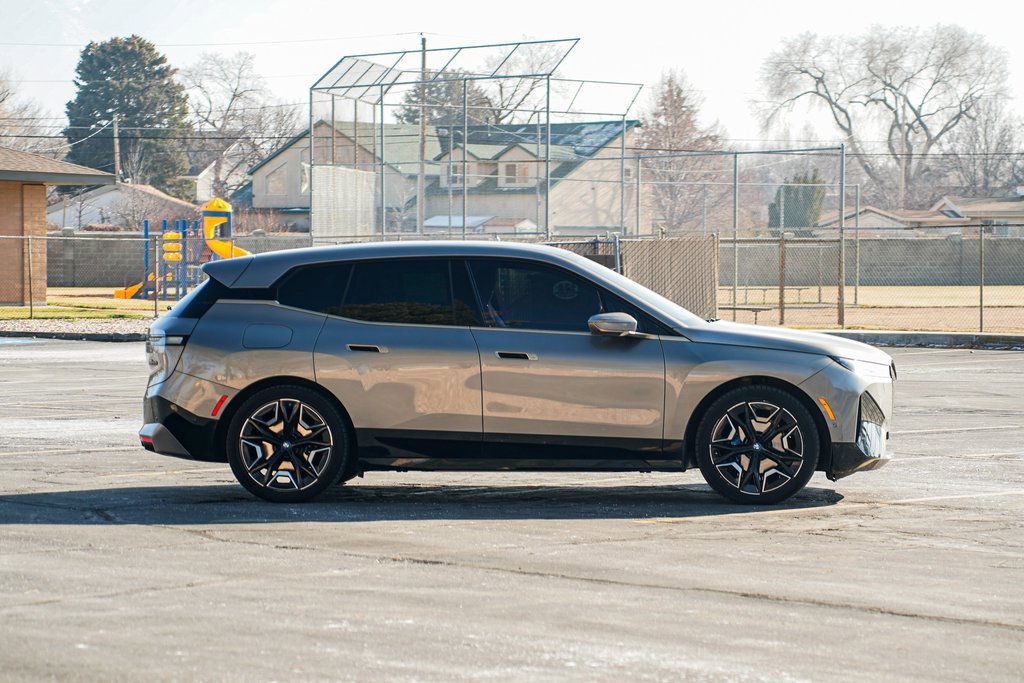 Used 2023 BMW iX M60 w/ Executive Package image 4