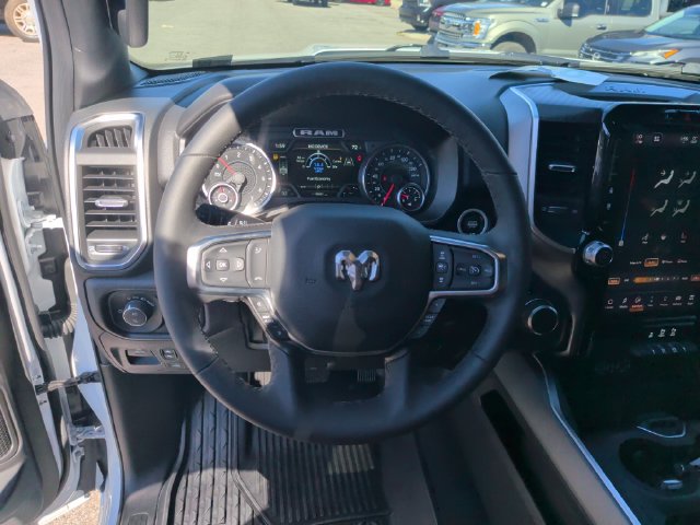 Used 2026 RAM 1500 Big Horn AWD/4WD image 16