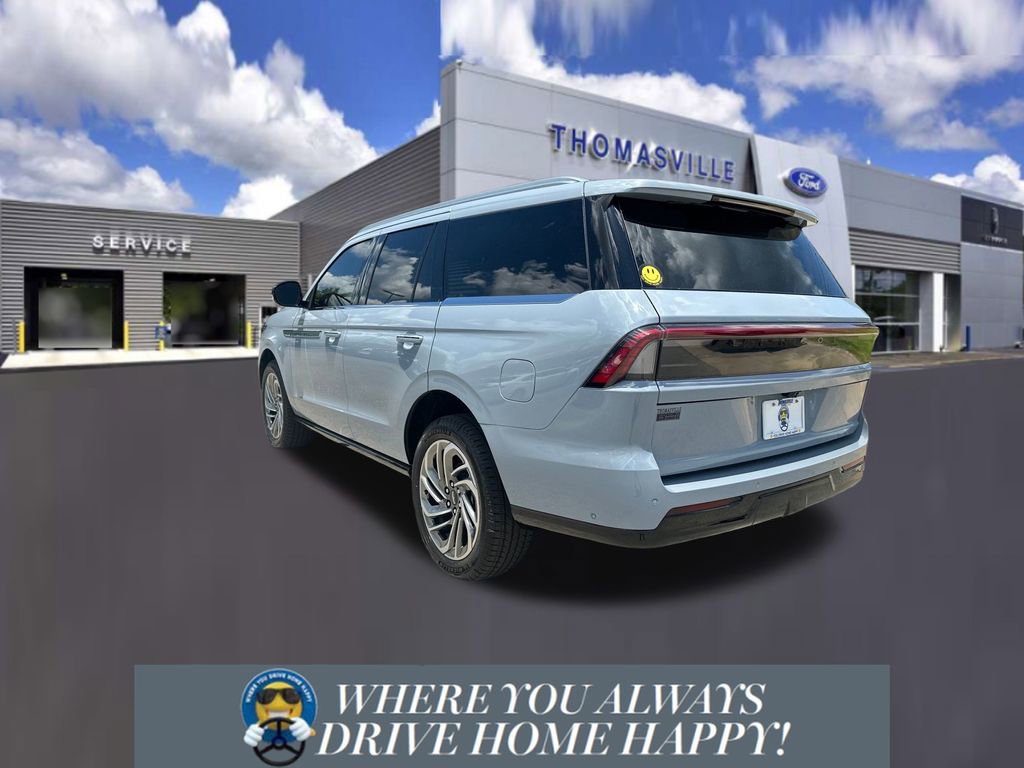 New 2025 Lincoln Navigator Reserve image 4
