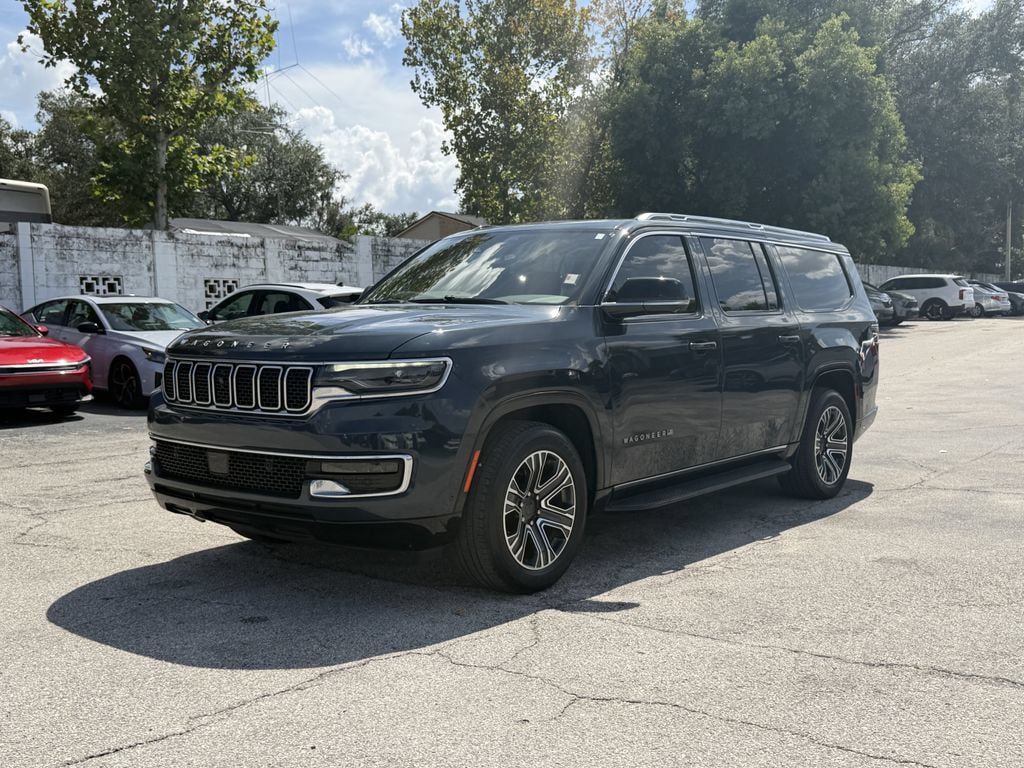 Used 2024 Jeep Wagoneer L 2WD w/ Premium Group I image 8