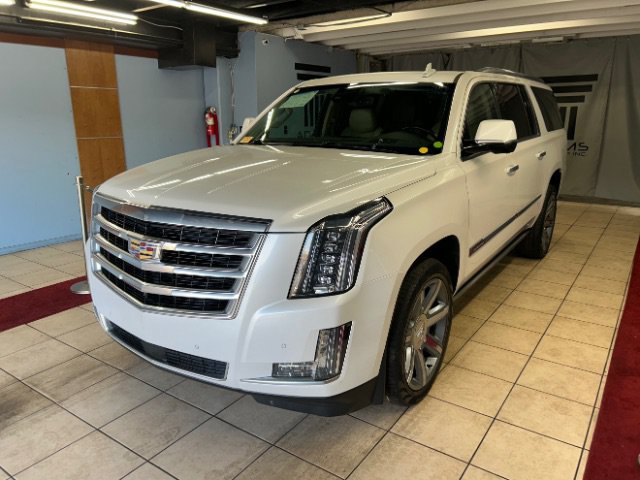 Used 2016 Cadillac Escalade ESV Premium AWD/4WD image 3