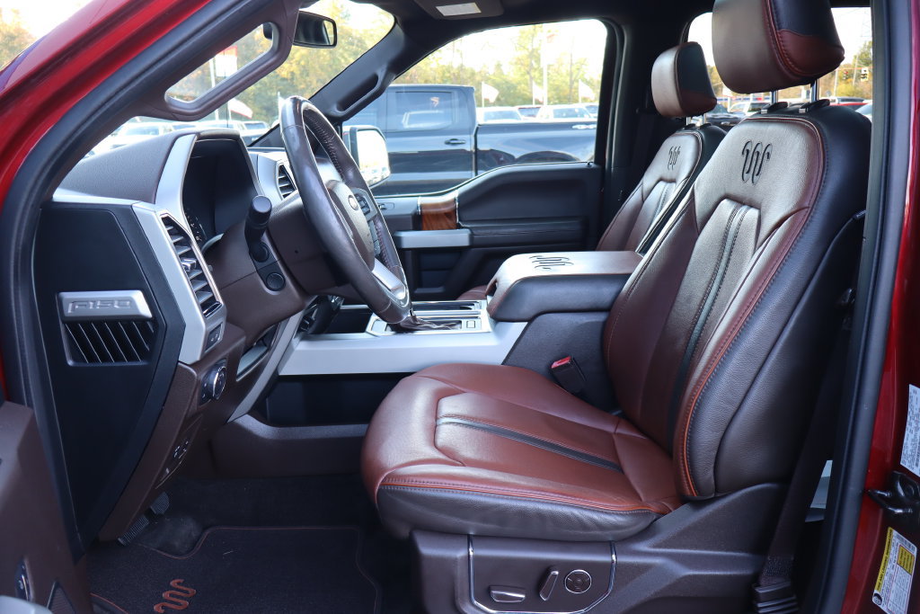 Used 2018 Ford F150 King Ranch w/ Equipment Group 601A Luxury AWD/4WD image 5