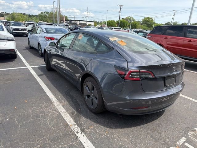 Used 2023 Tesla Model 3 Standard Range image 18