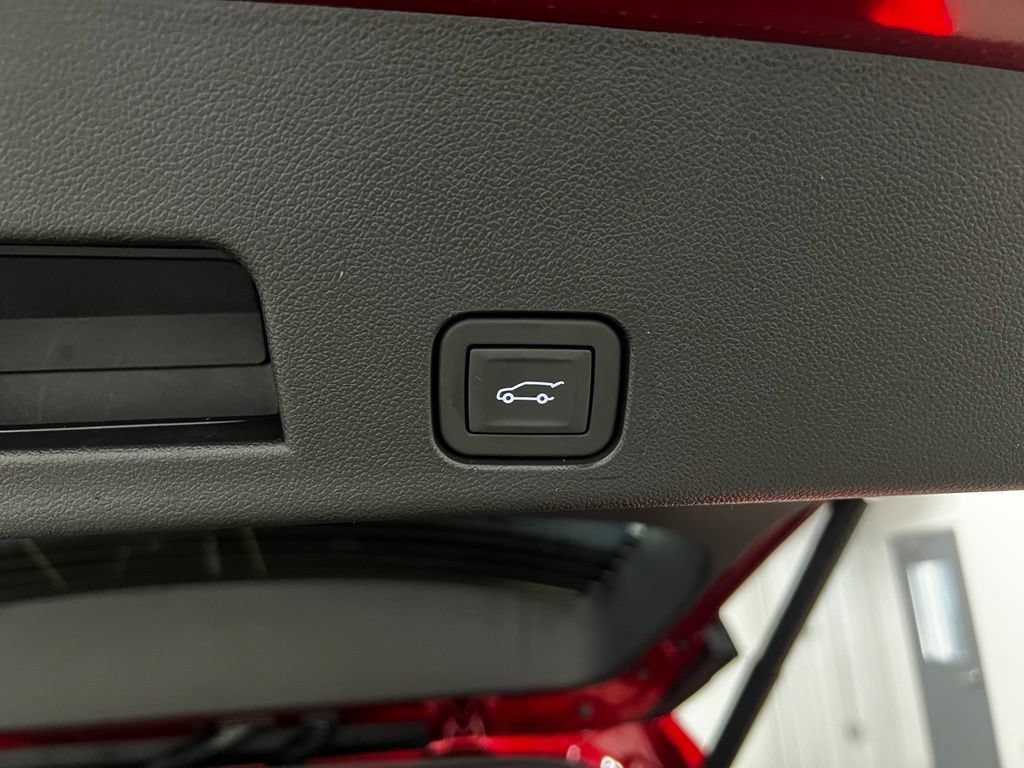 New 2026 GMC Acadia Denali w/ Super Cruise Package AWD/4WD image 43
