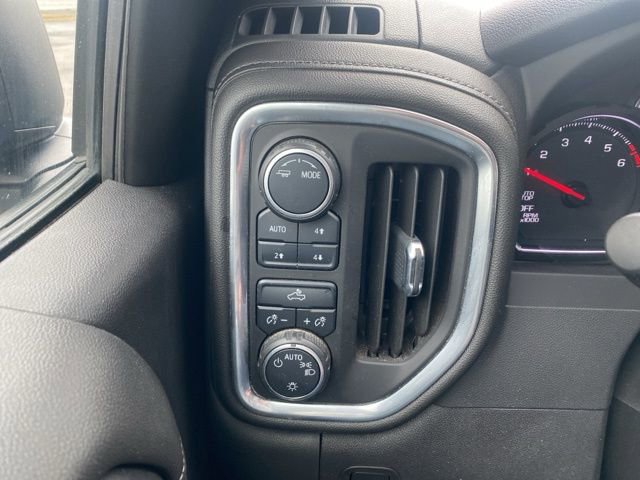 Used 2022 Chevrolet Silverado 1500 LT image 16
