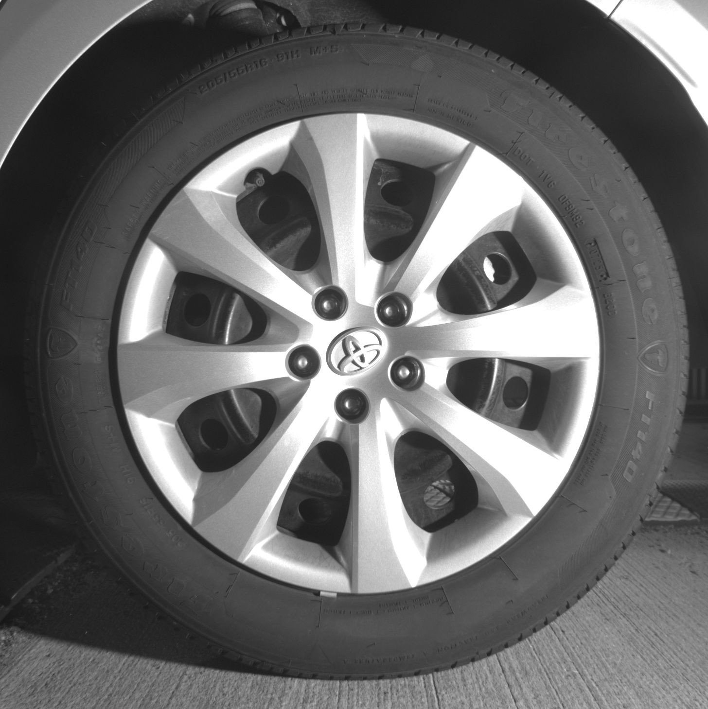 Used 2025 Toyota Corolla LE FWD image 14