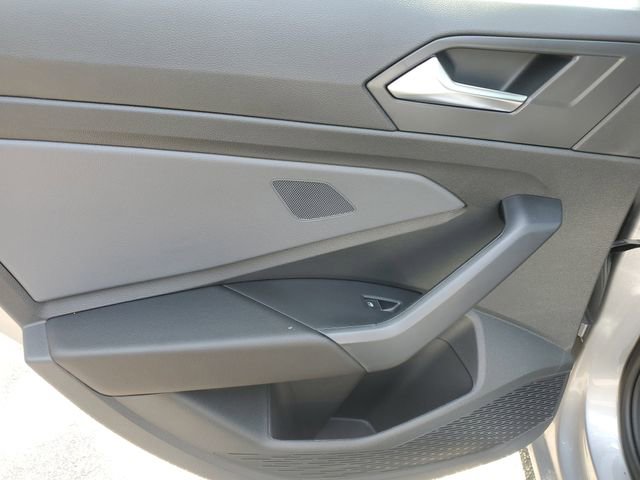 New 2026 Volkswagen Jetta SE FWD image 13