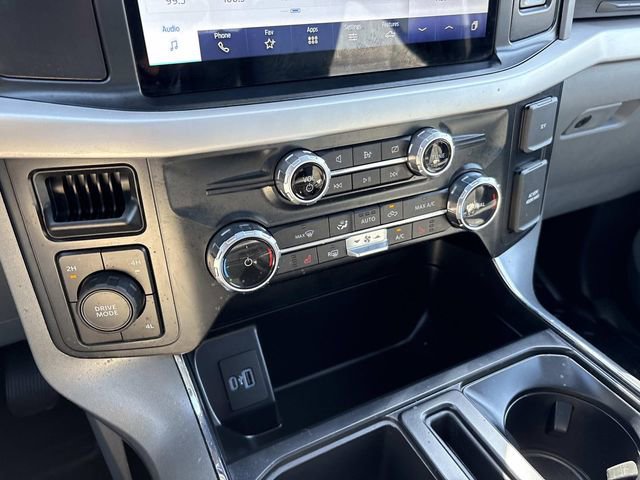 Certified 2022 Ford F150 XLT w/ Equipment Group 302A High image 33