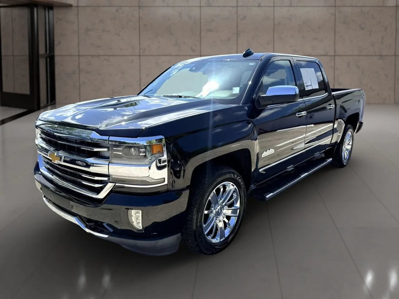 Used 2016 Chevrolet Silverado 1500 High Country w/ High Country Premium Package RWD image 7