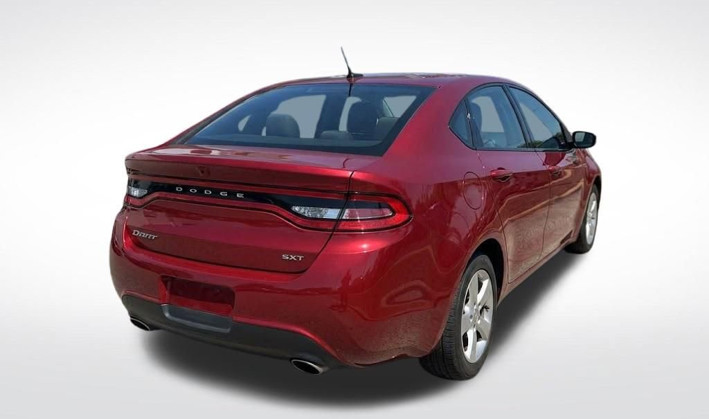 Used 2015 Dodge Dart SXT w/ Sun/Sound Group FWD image 4