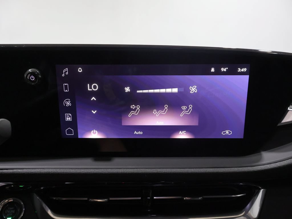 Used 2024 Buick Envista Sport Touring w/ Convenience I Package FWD image 31