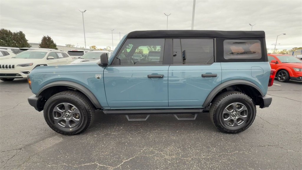 Used 2023 Ford Bronco Big Bend image 5