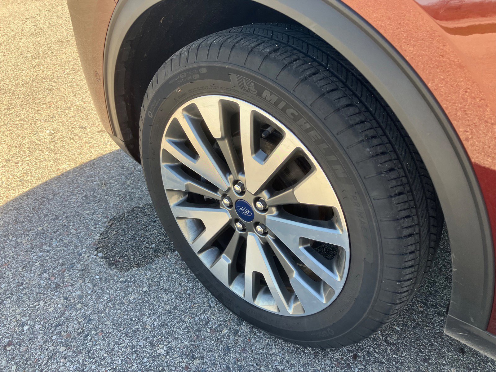 Used 2021 Ford Escape Titanium AWD/4WD image 9