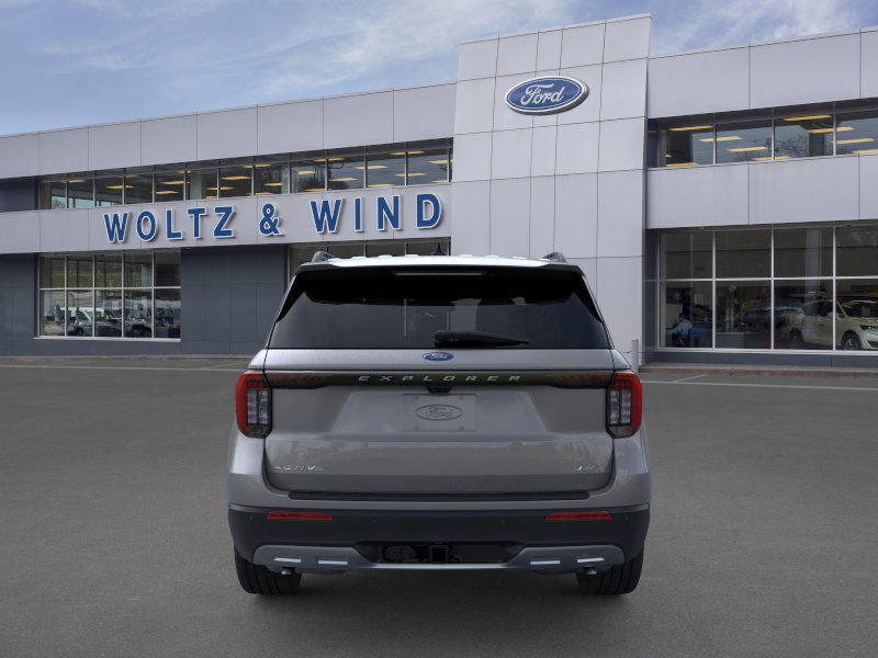 New 2026 Ford Explorer Active w/ Active Comfort Package image 5