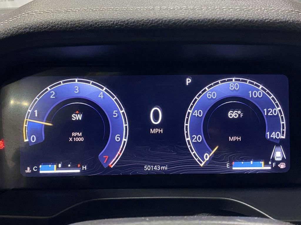 Used 2023 Jeep Grand Cherokee Limited image 27