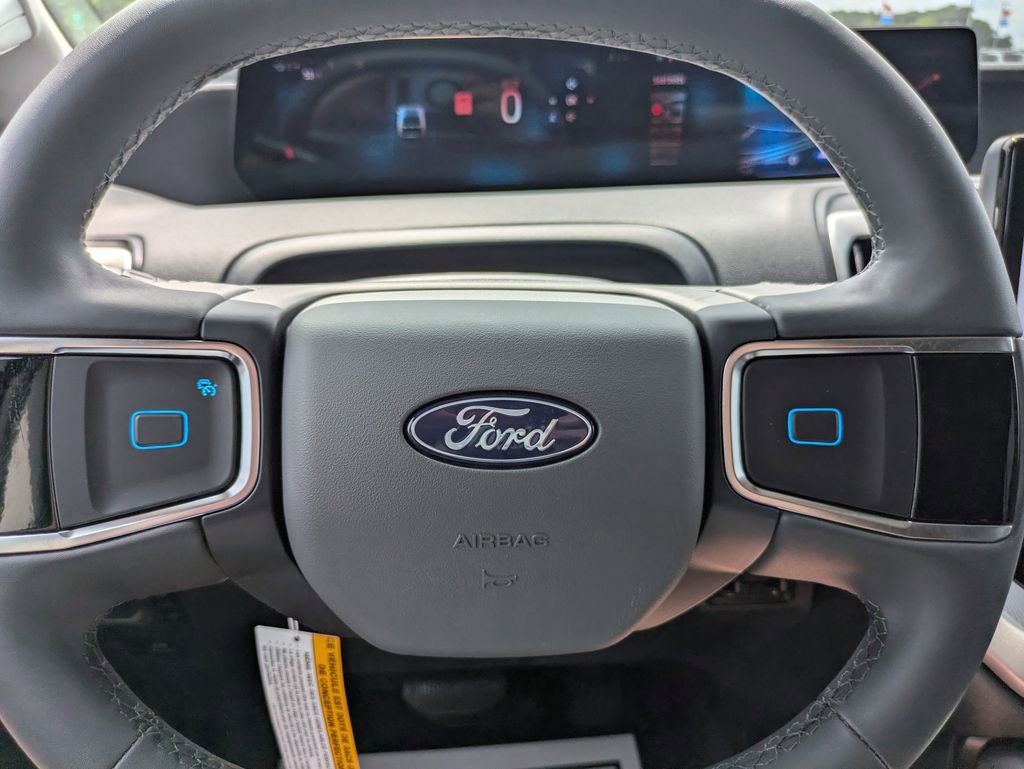 New 2026 Ford Expedition Active RWD image 18