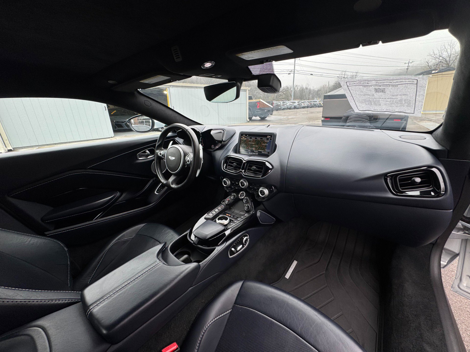 Used 2020 Aston Martin V8 Vantage Coupe image 20